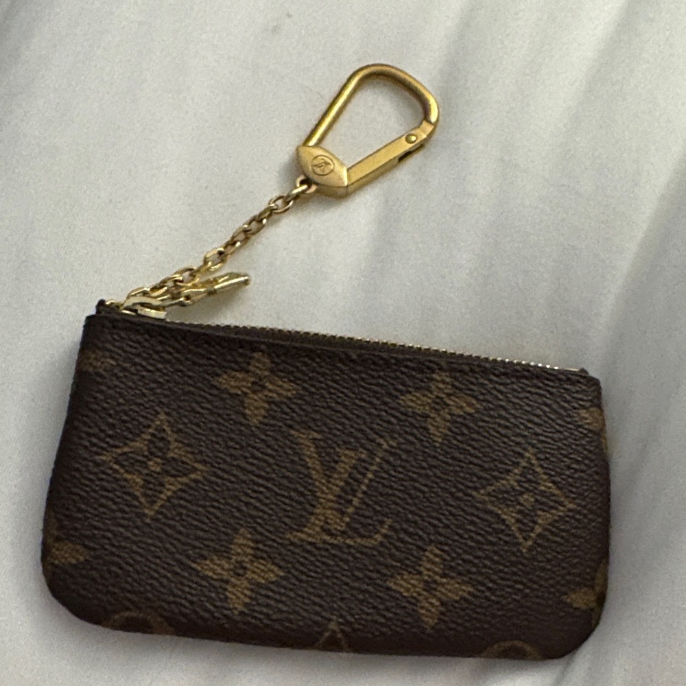 Louis Vuitton Monogram Key & Card Pouch